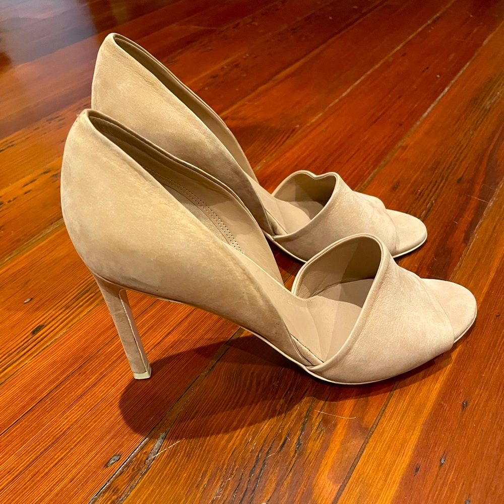 VINCE High Heels